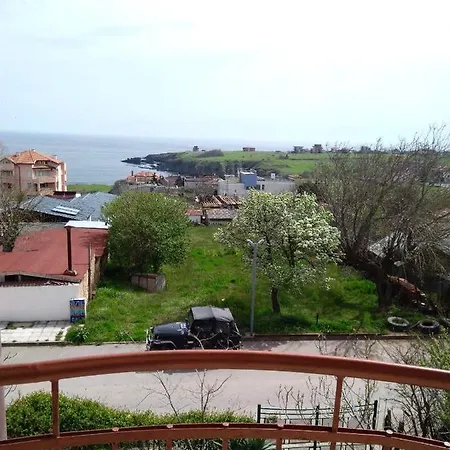 Gasthuis Kъща за гости прохлада 3 и 4 етаж 3*